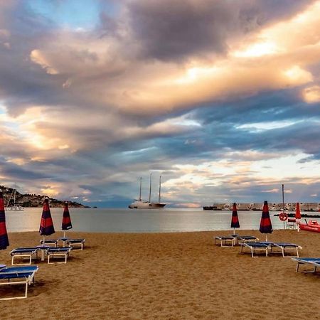 Sensoria Naxos Suites Giardini-Naxos Kültér fotó