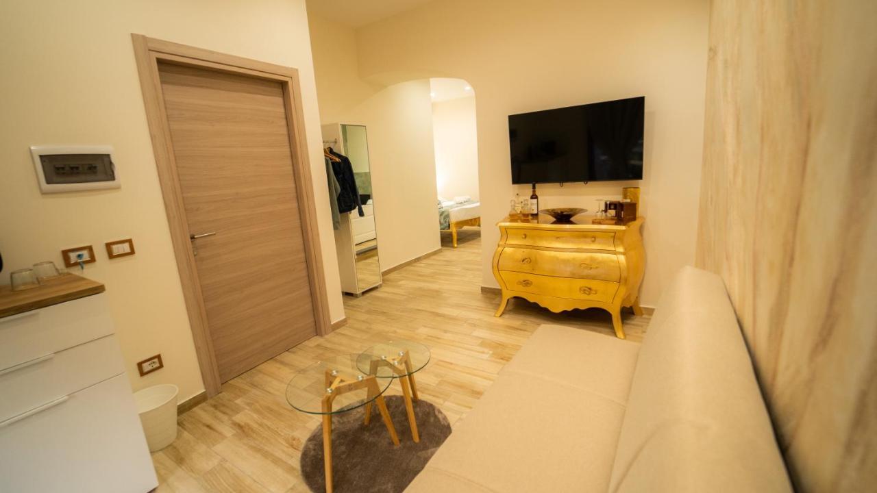 Sensoria Naxos Suites Giardini-Naxos Kültér fotó